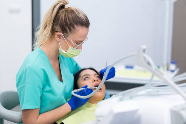 Best Emergency Dental Care for Broken or Chipped Teeth in Erin, TN